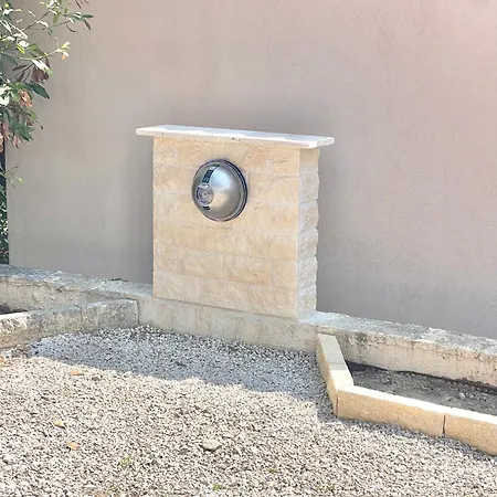 Nyaraló Le Clos Des Lauriers *